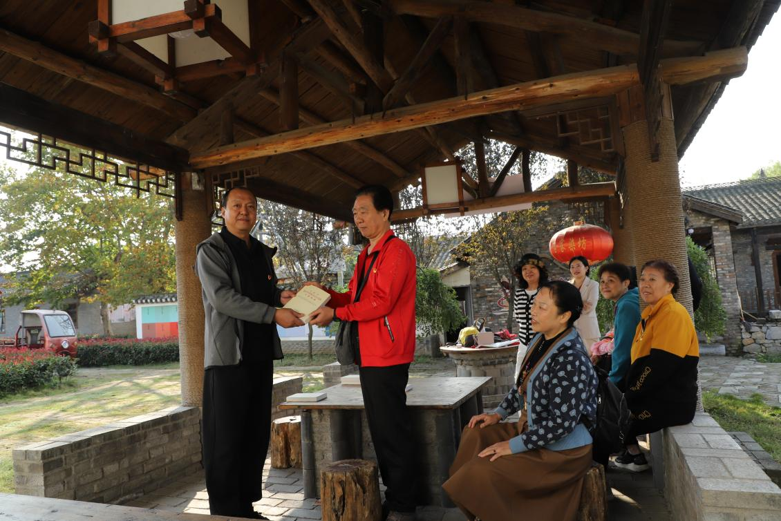 图片2.png