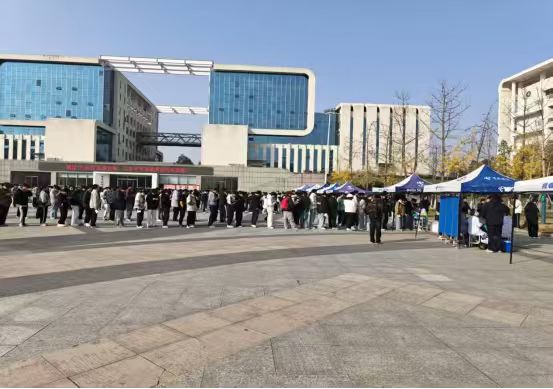 筑牢校园健康防线，护航青年成长之路